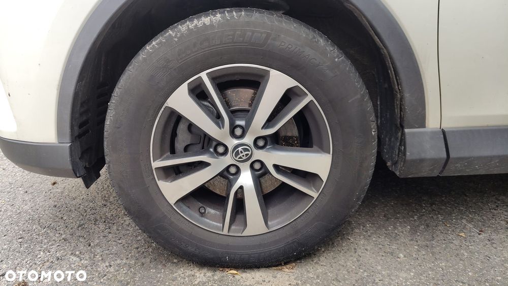 Toyota RAV4 - 20
