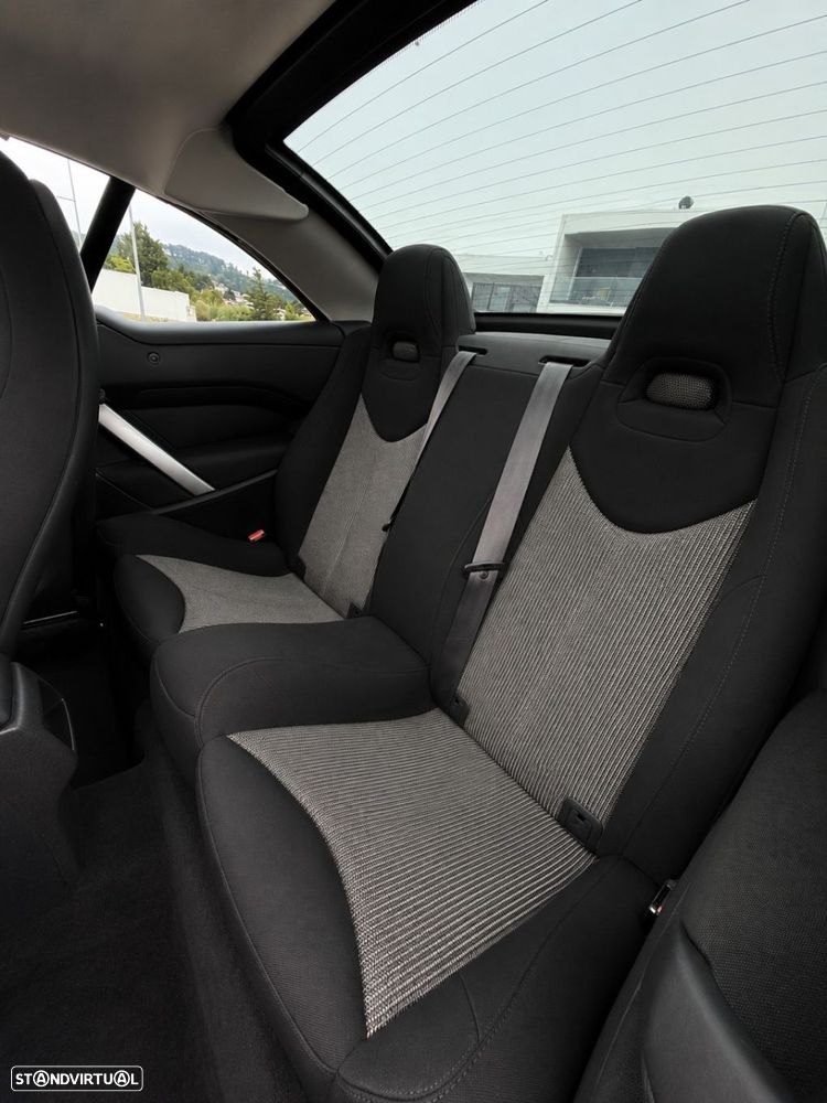 Peugeot 308 CC 1.6 HDi Sport - 12