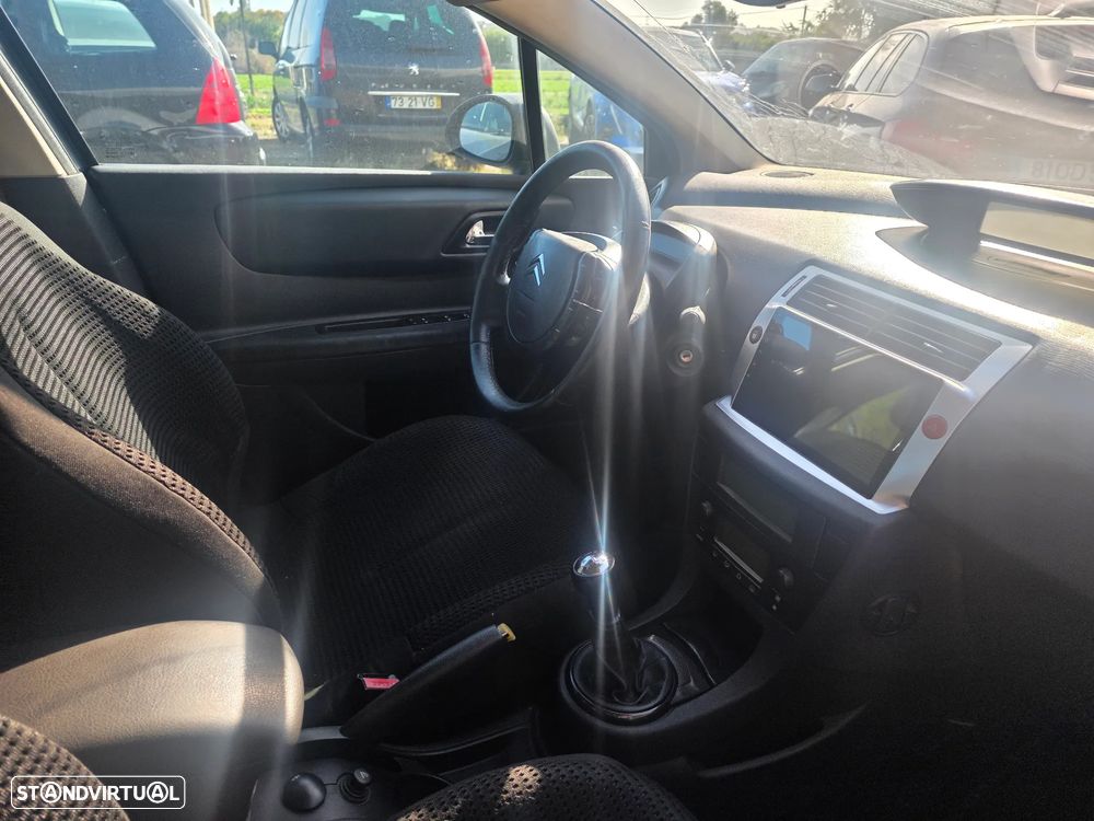 Citroën C4 1.6 HDi VTR Pack - 12