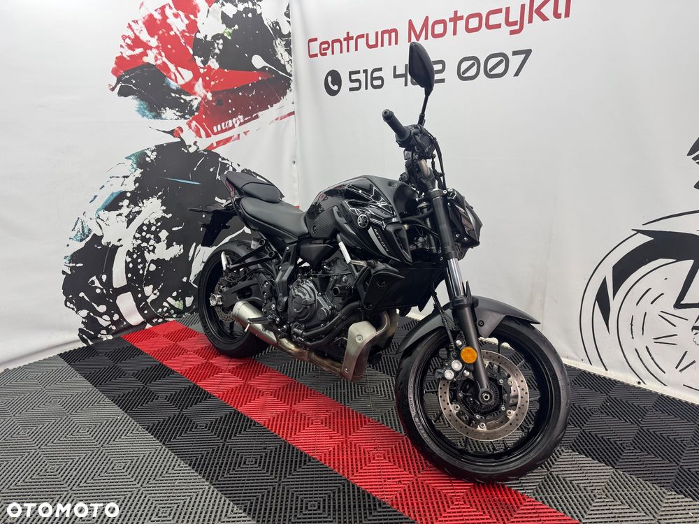 Yamaha MT - 4
