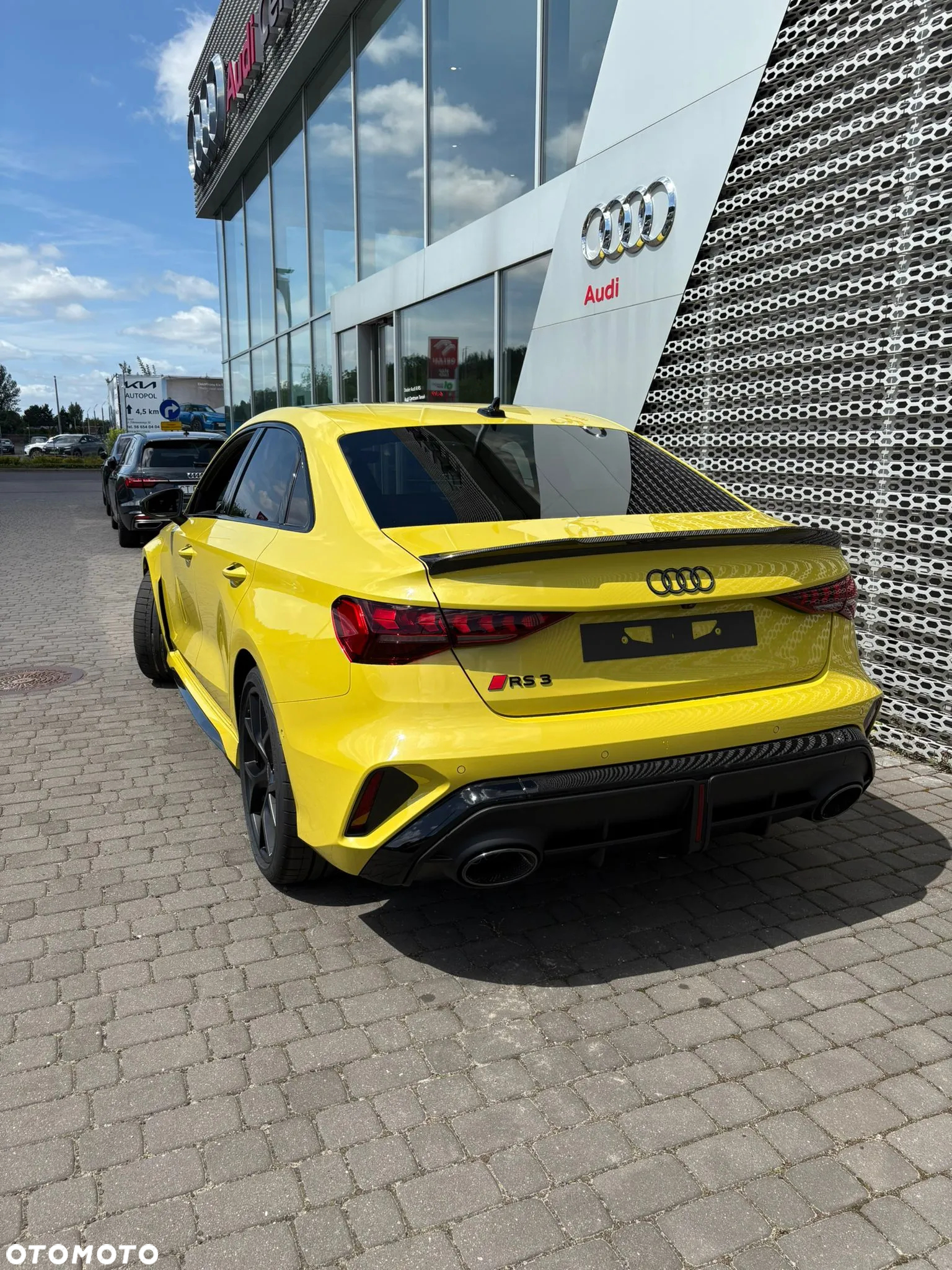 Audi RS3 Limousine - 6