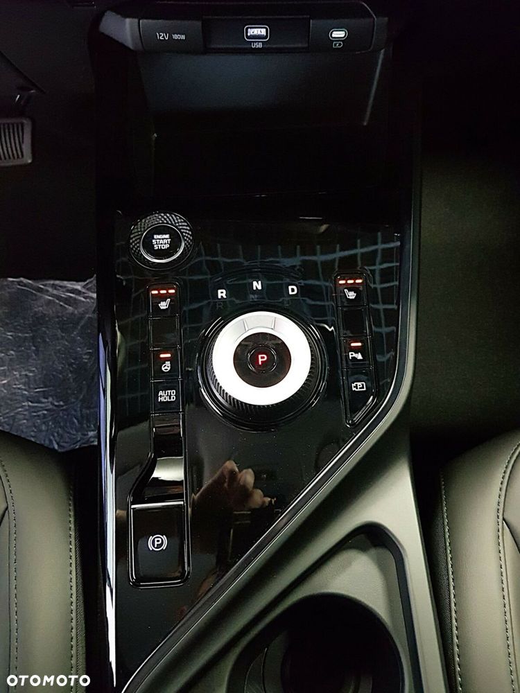 Kia Niro 1.6 GDI Hybrid L - 18