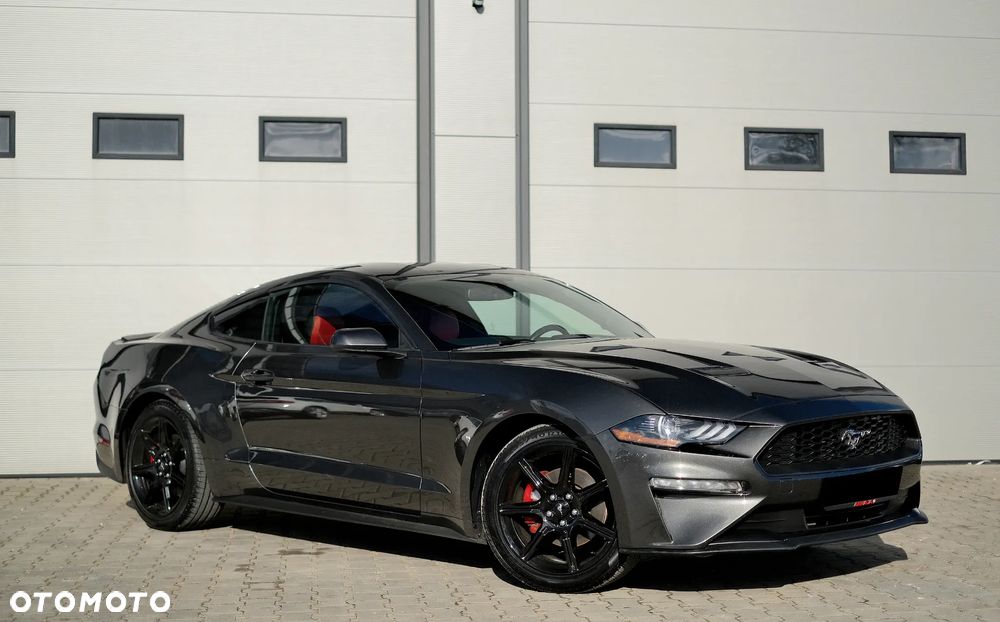 Ford Mustang Fastback 2.3 Eco Boost - 7