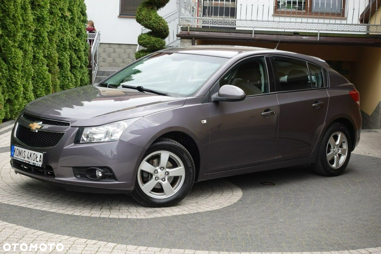 Chevrolet Cruze - 2
