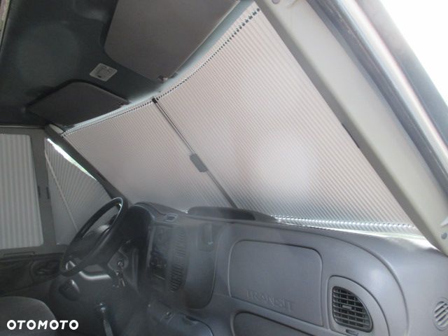 Ford transit - 22