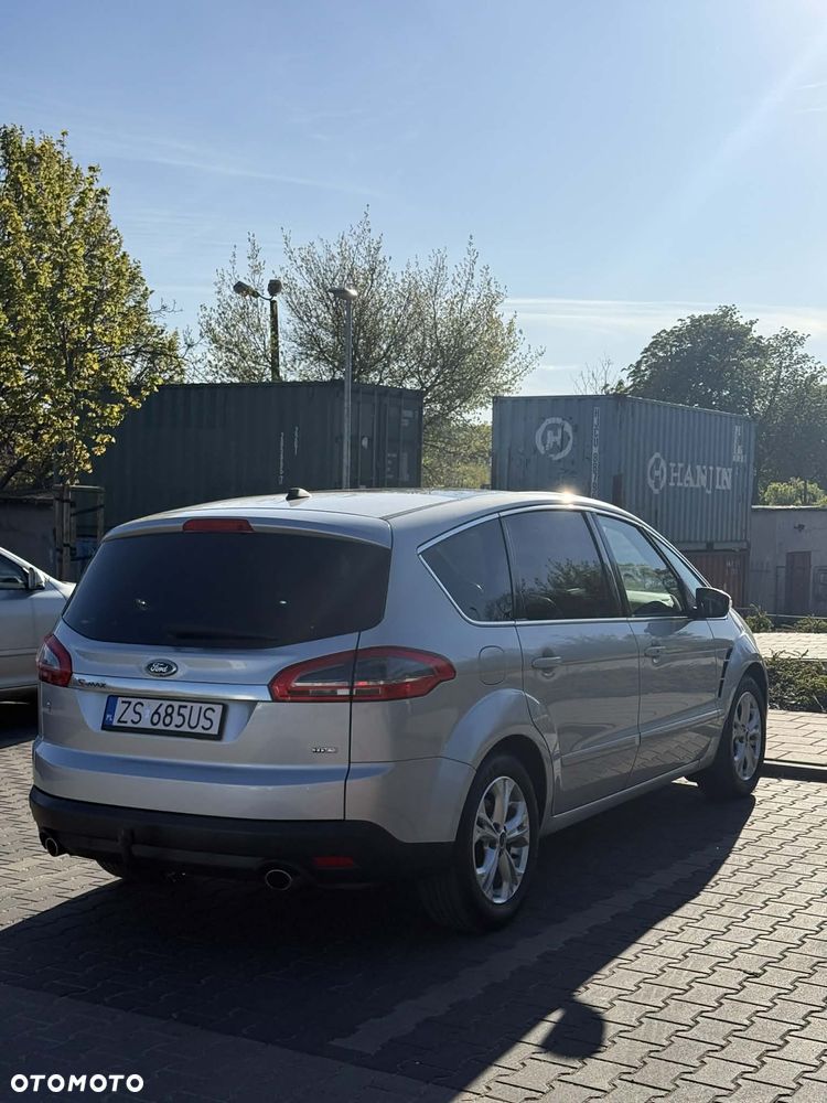 Ford S-Max 2.2 TDCi DPF Titanium - 4