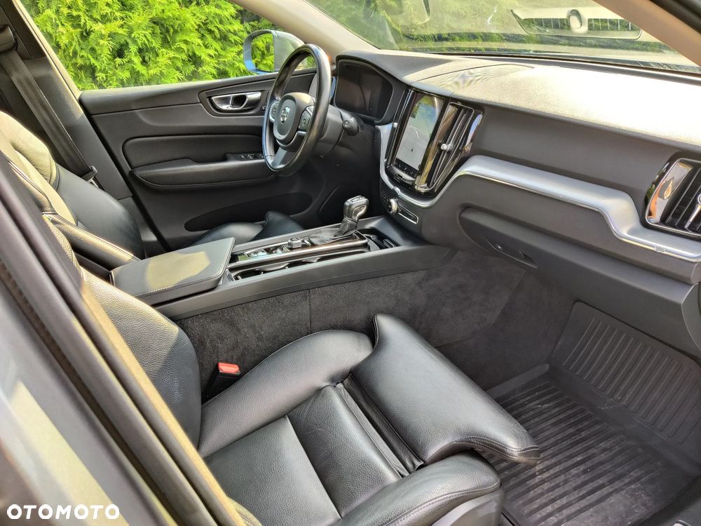 Volvo XC 60 - 12