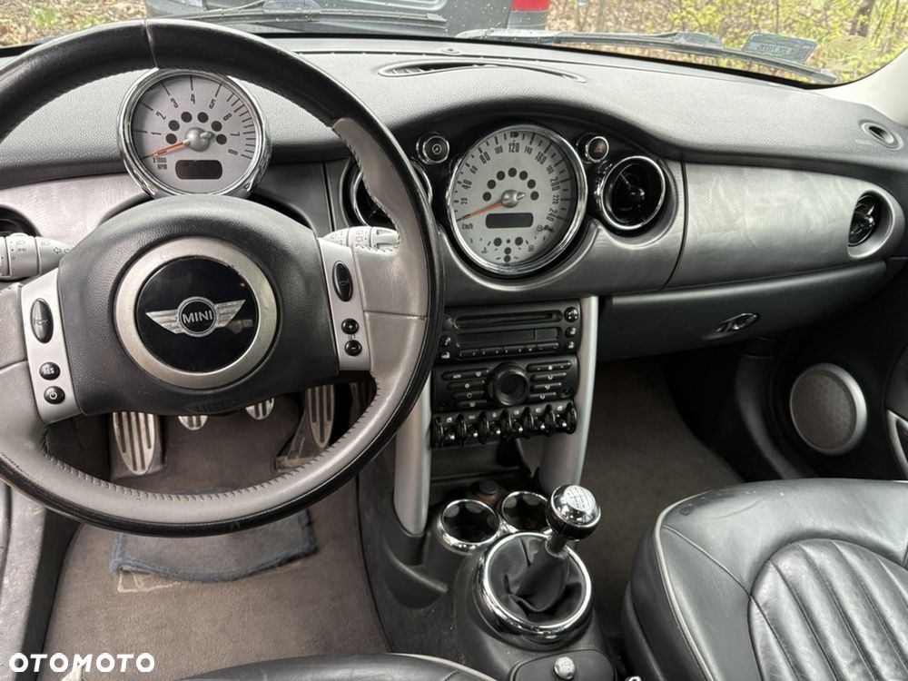 MINI Cooper S Standard - 12
