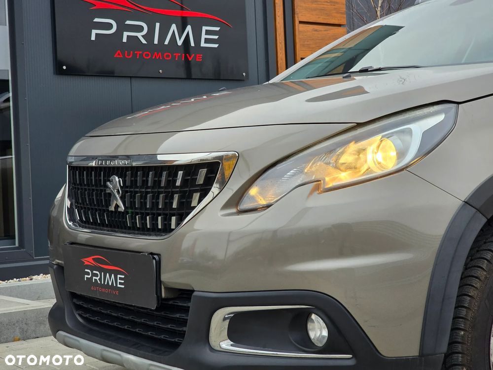 Peugeot 2008 1.2 Pure Tech Allure S&S EAT6 - 14