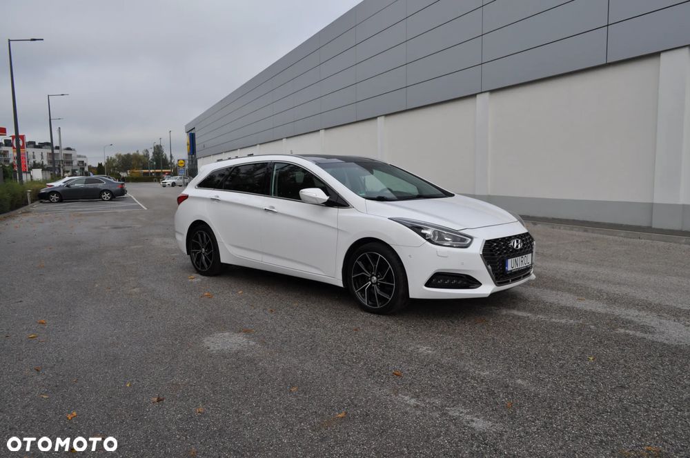 Hyundai i40 Kombi blue 1.6 CRDi DCT Space Plus - 5