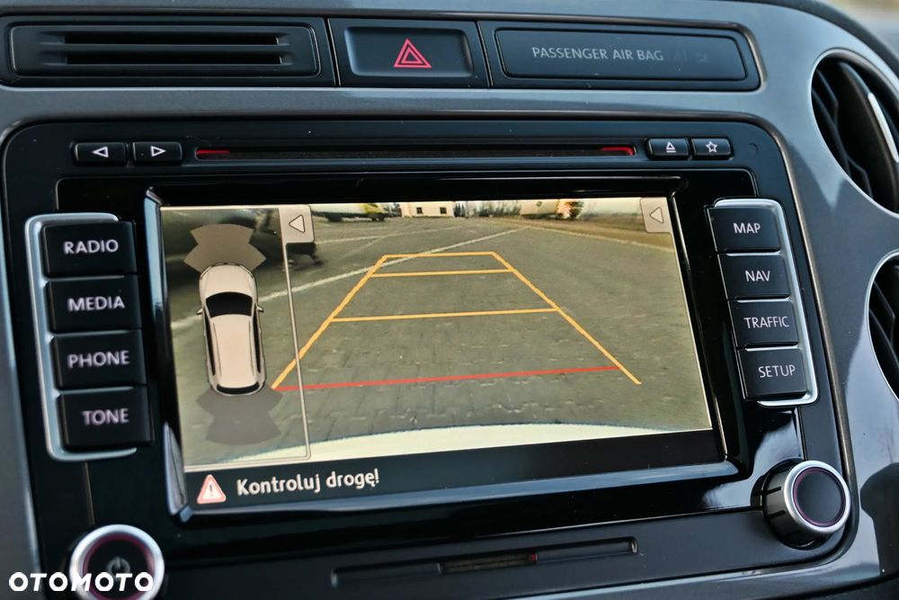 Volkswagen Tiguan 2.0 TDI 4Mot R-Style DSG - 32