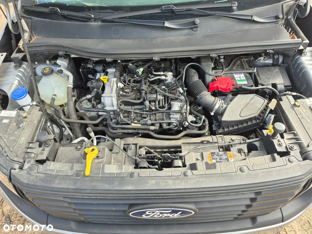 Ford Tourneo Courier 1.0 EcoBoost Active - 8
