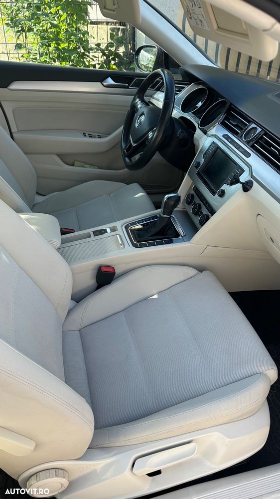 Volkswagen Passat 1.8 TSI (BlueMotion Technology) DSG Highline - 20