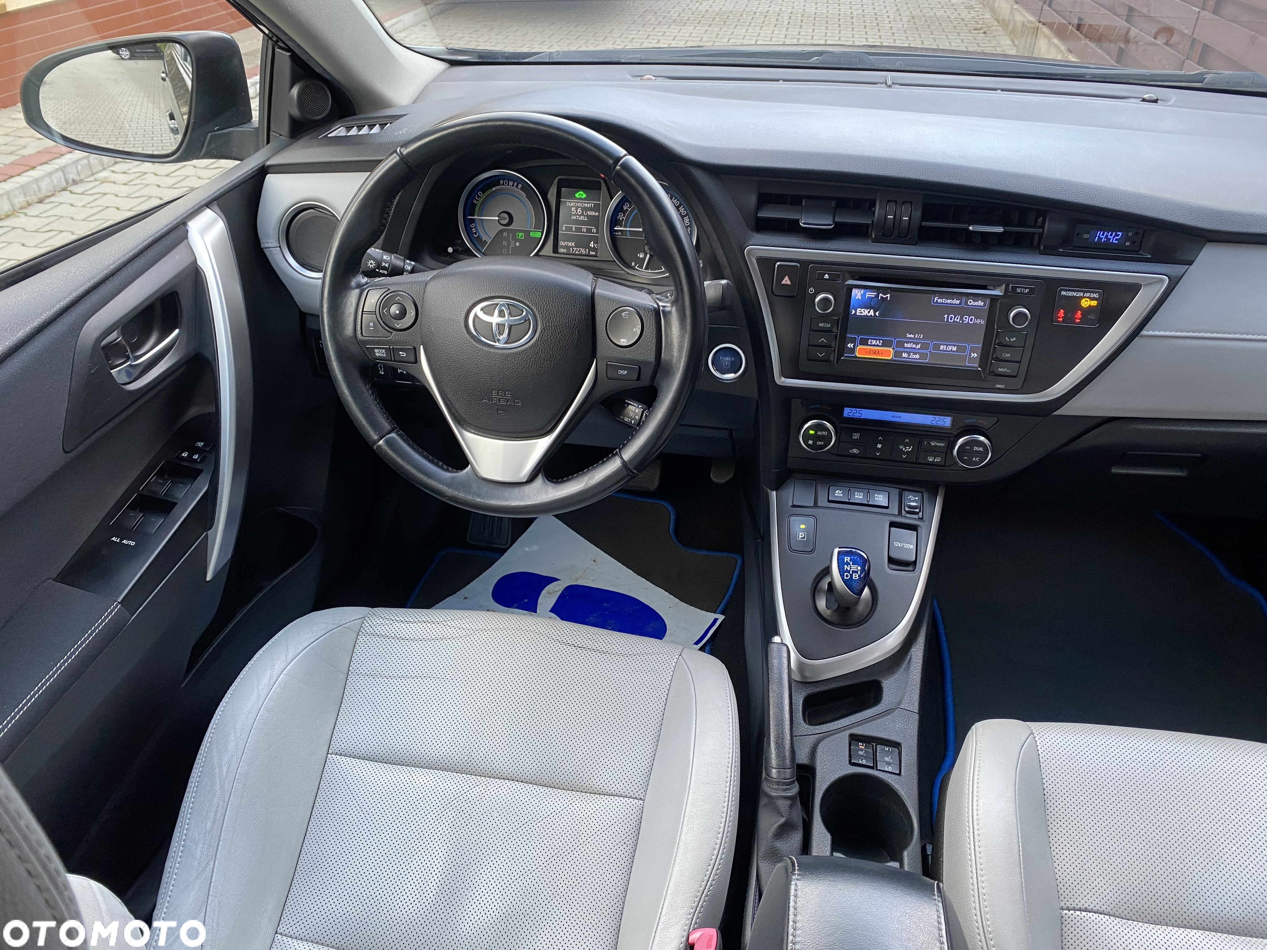 Toyota Auris 1.8 VVT-i Hybrid Automatik Executive - 7