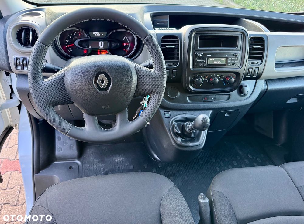Renault Trafic - 14