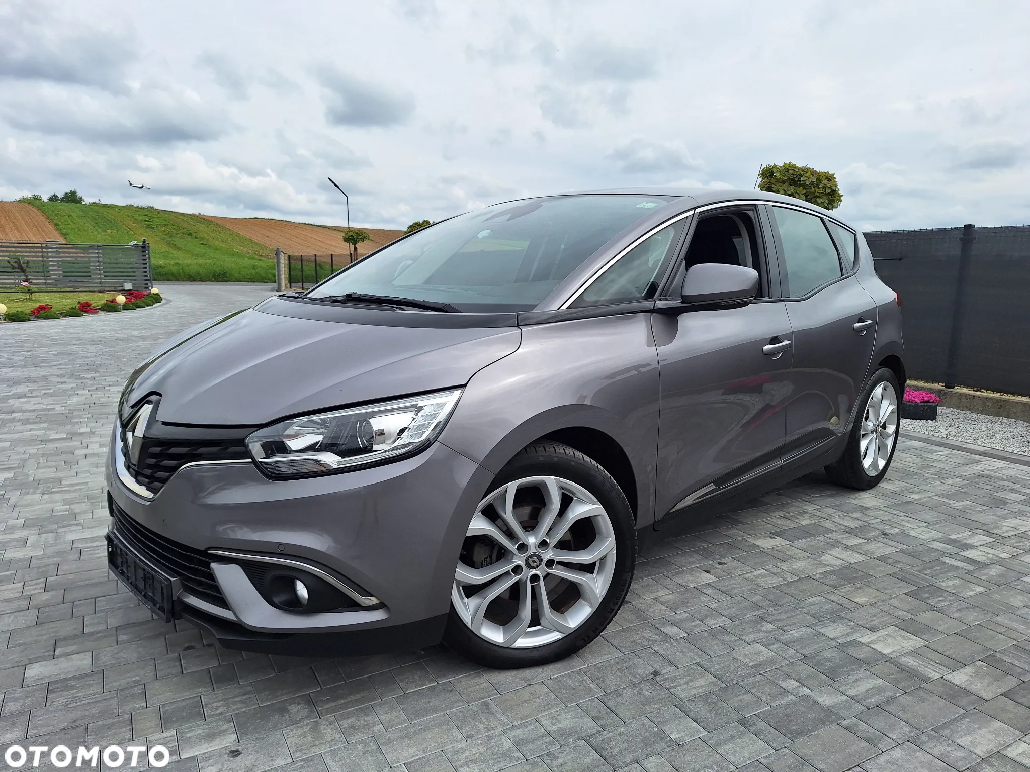 Renault Scenic BLUE dCi 120 LIMITED - 2