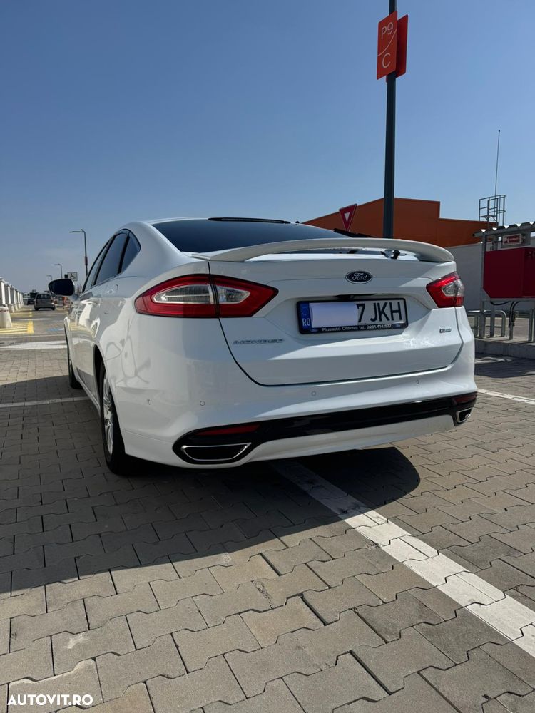 Ford Mondeo 1.6 TDCi ECOnetic Start-Stopp Titanium - 9