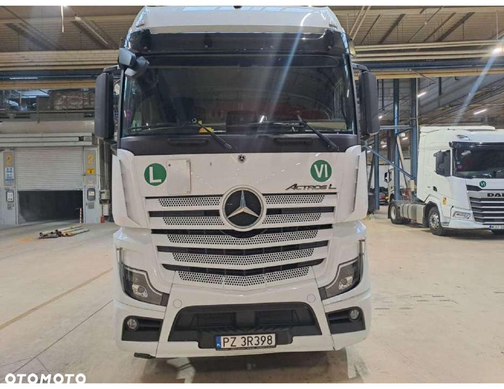 Mercedes-Benz Actros 5 1845 BigSpace