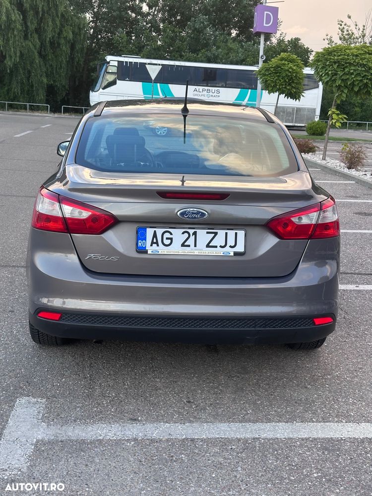 Ford Focus 1.6 Ti-VCT Trend - 4