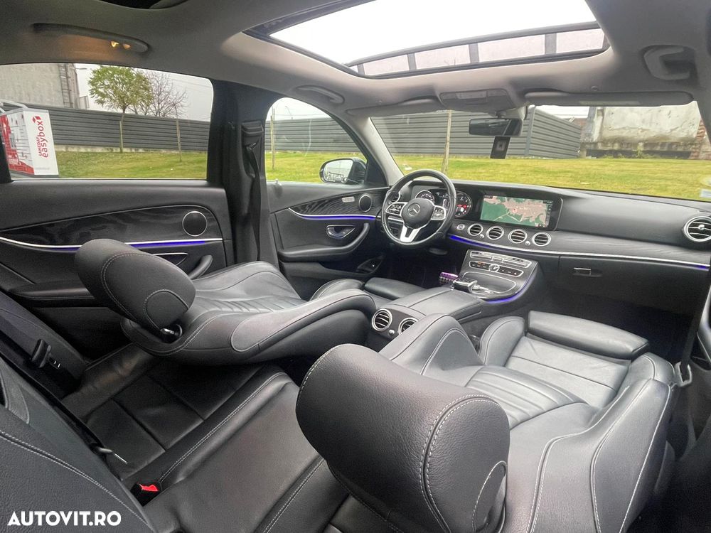 Mercedes-Benz E 220 d 4Matic T 9G-TRONIC Avantgarde - 22