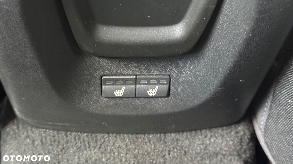 Volvo V40 D4 Inscription - 27
