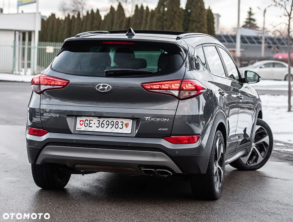 Hyundai Tucson 1.6 T-GDi Premium 4WD DCT - 16
