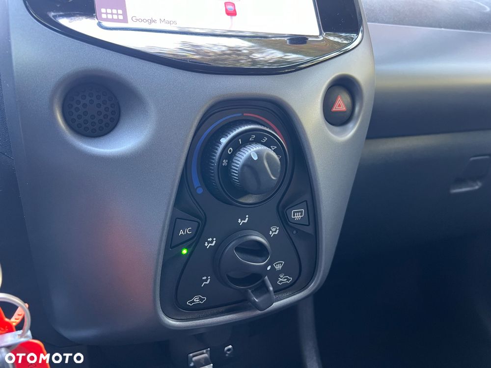 Toyota Aygo x-business - 14