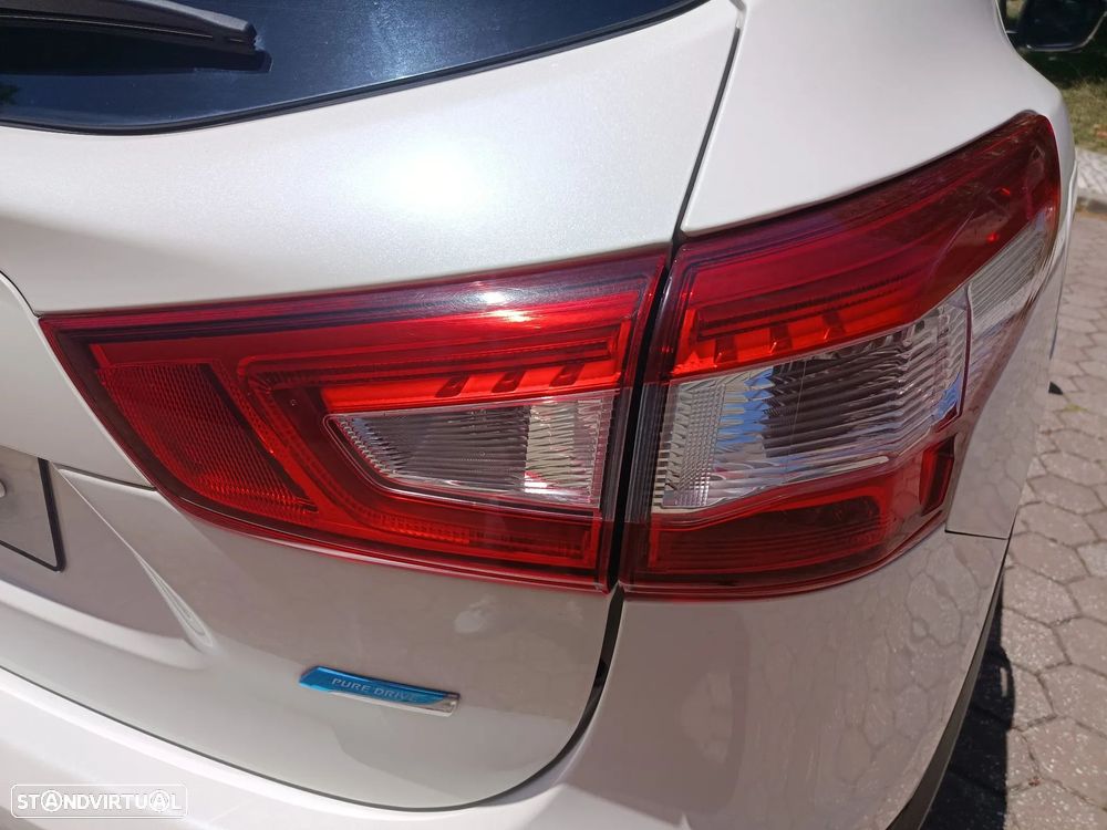 Nissan Qashqai 1.5 dCi N-Connecta - 8