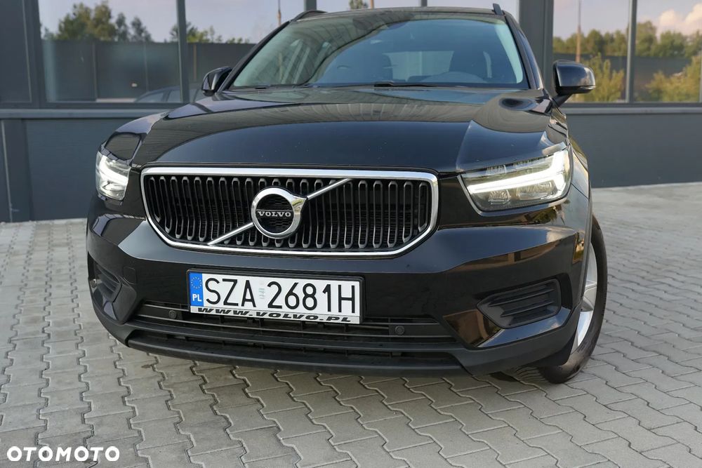 Volvo XC 40 T2 Momentum Core - 28