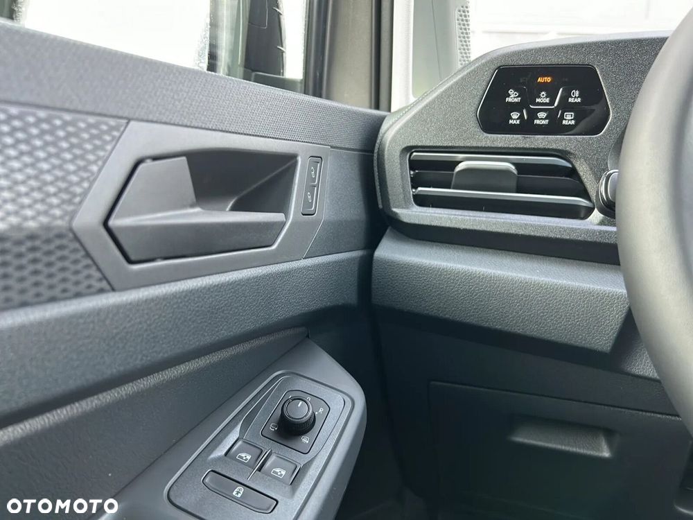 Volkswagen Caddy - 24