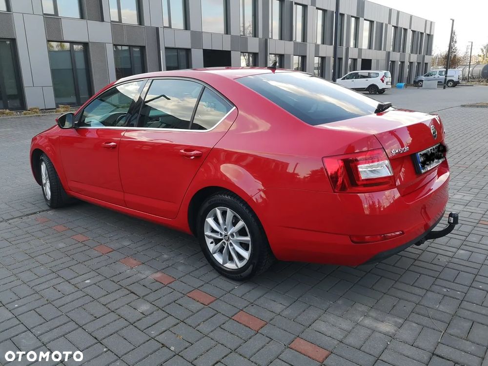 Skoda Octavia 1.4 TSI DSG Ambition - 4