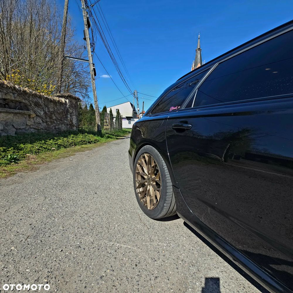Audi A6 Avant - 11