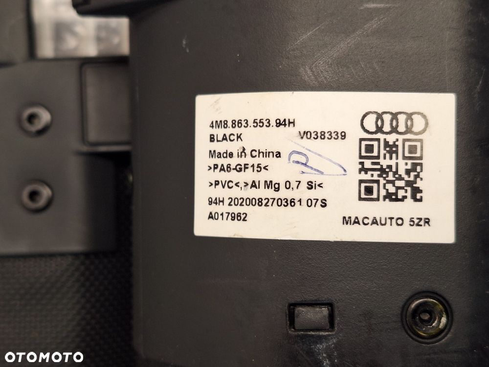 roleta bagaznika audi q8 sq8 4m8 4m8863553 2018- orginal demontaz - 6