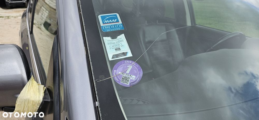 Mitsubishi Outlander - 17