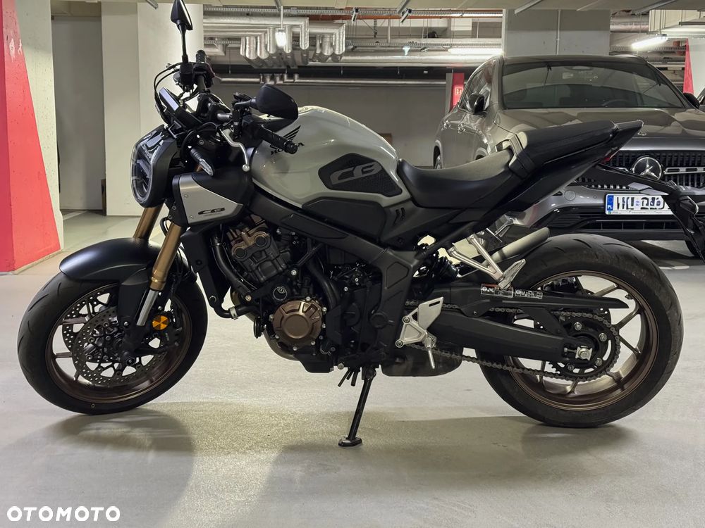Honda CB - 3