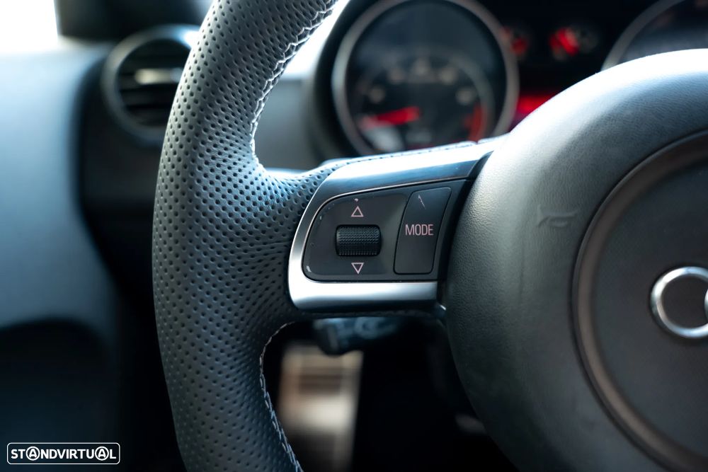 Audi TT Coupé 2.0 TFSI S-line S tronic - 22