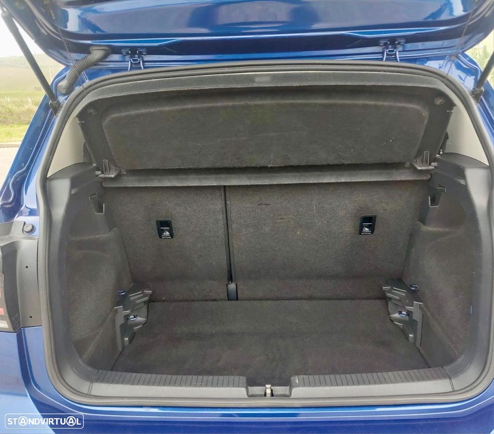 VW T-Cross 1.6 TDI SCR DSG Life - 12