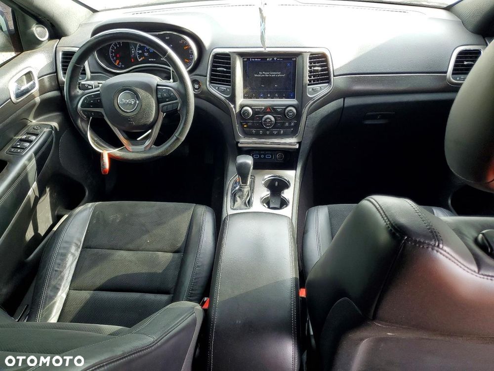 Jeep Grand Cherokee - 9