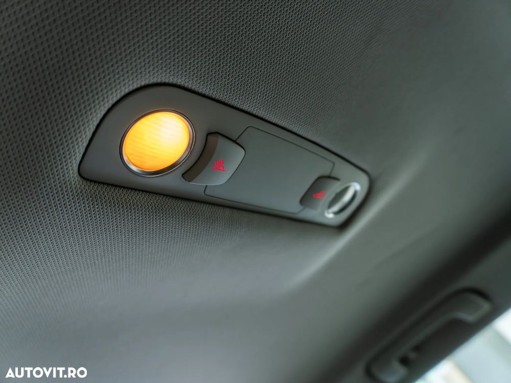 Audi A6 2.7 TDI DPF Avant quattro Aut - 36