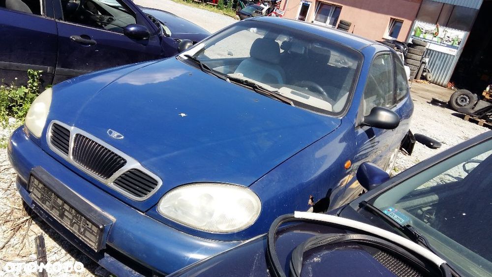 Części Daewoo Lanos 1.5 99r. 63kW 3-drzwi - 2