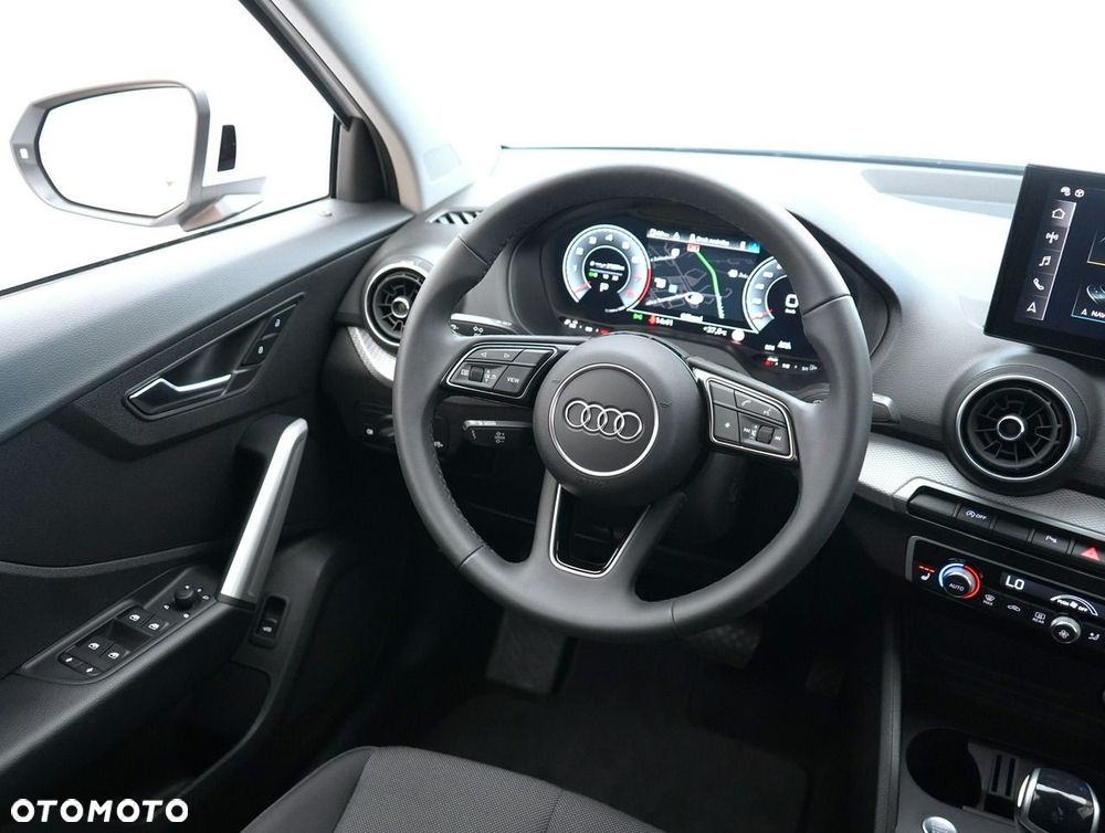 Audi Q2 - 25