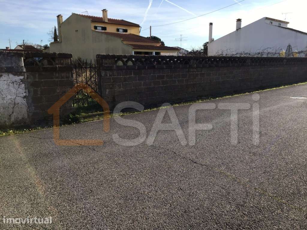 Terreno rústico na Zona Urbana com 1.800m2 em Cabrito - Rossio ao S... - Grande imagem: 4/8