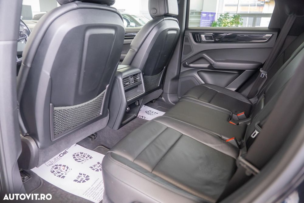Porsche Cayenne Tiptronic S - 21