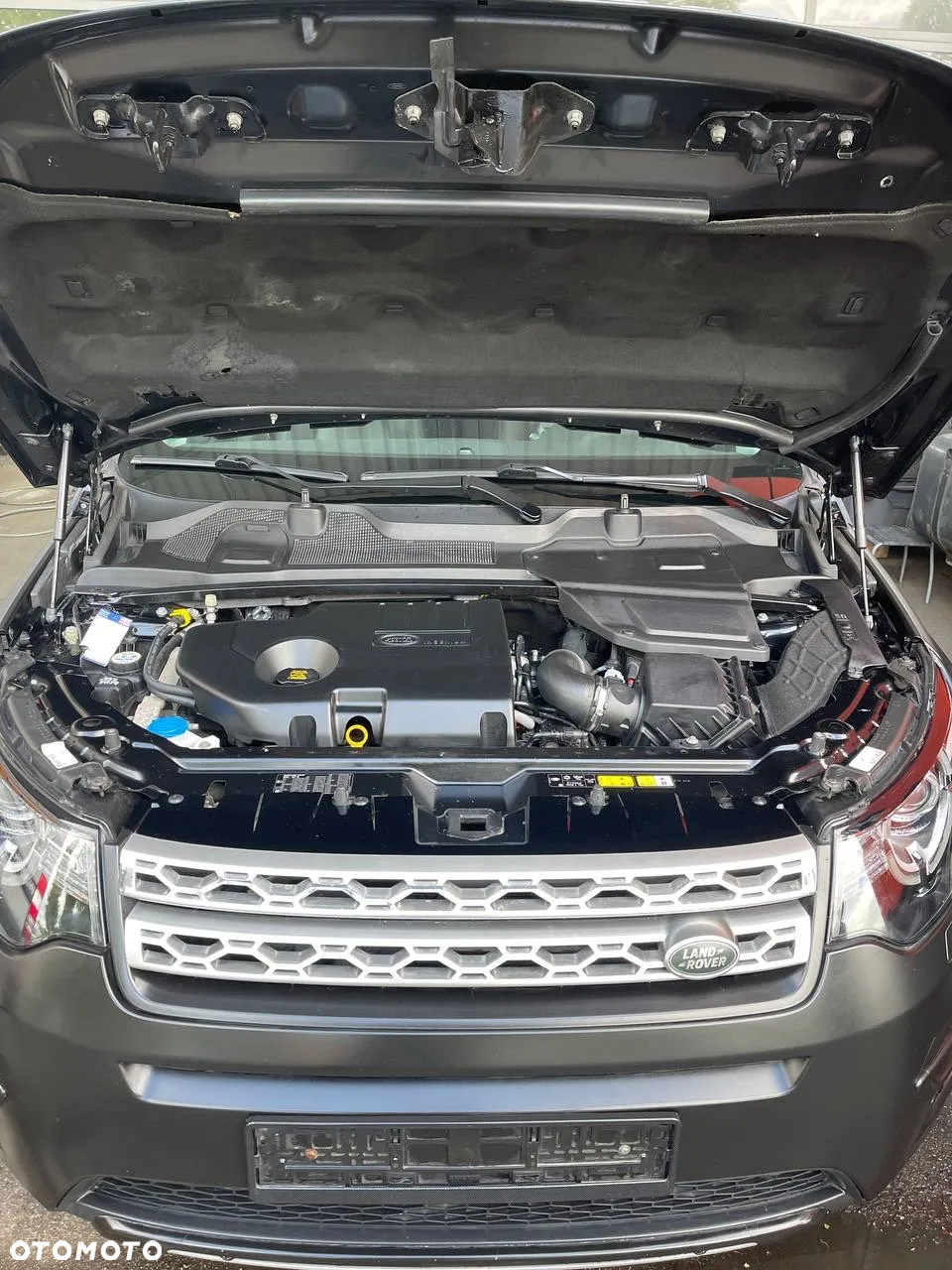 Land Rover Discovery Sport 2.0 TD4 HSE - 19