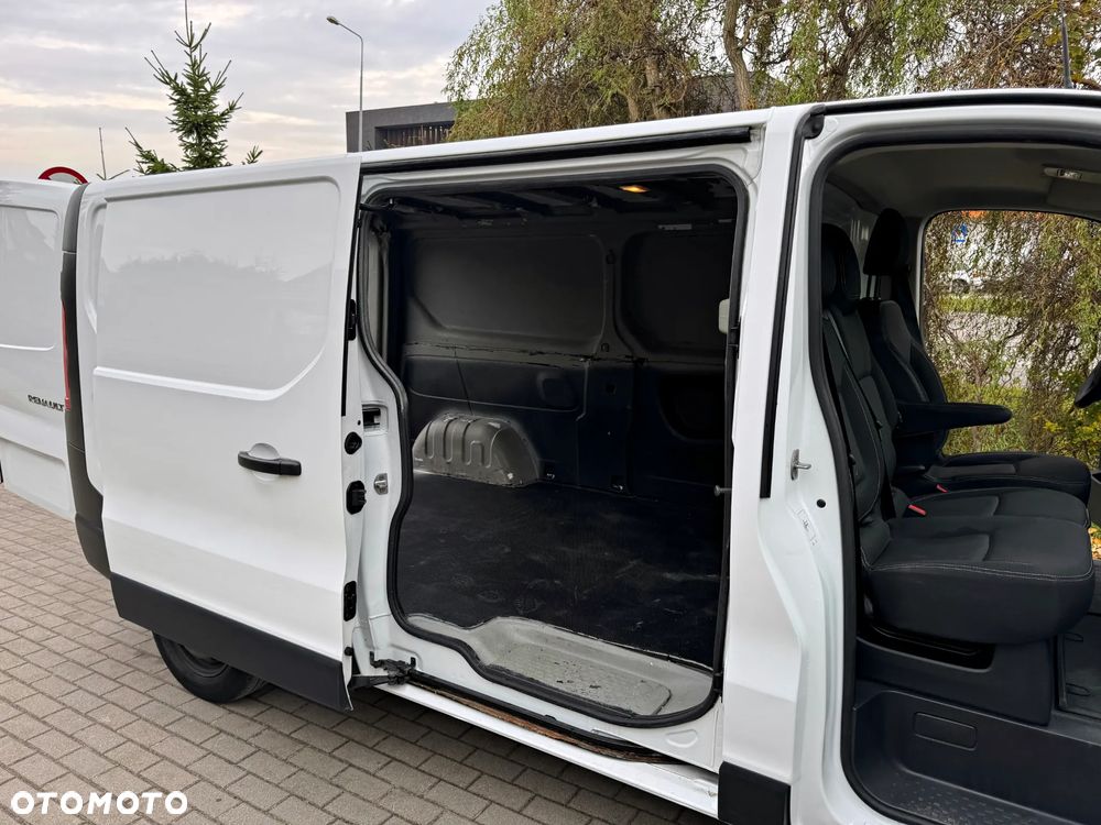Renault TRAFIC - 16