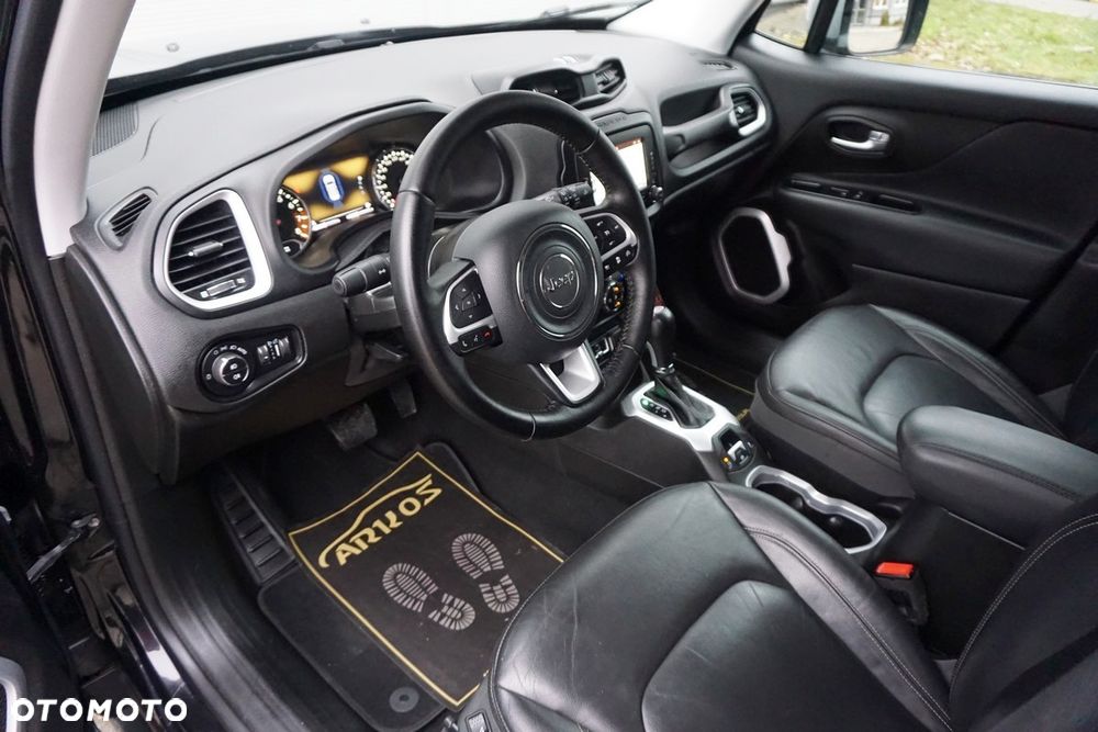 Jeep Renegade 1.4 MultiAir DSG Limited - 23