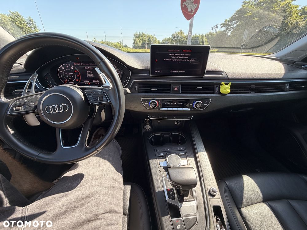 Audi A4 Limousine 40 TFSI S tronic S line - 20