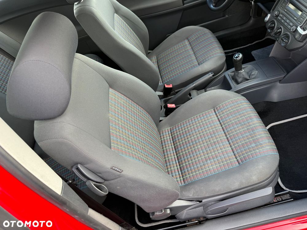 Volkswagen Polo 1.4 Trendline - 10