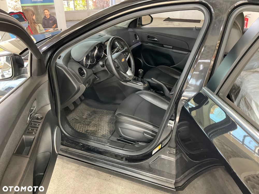 Chevrolet Cruze 1.4T LTZ - 8