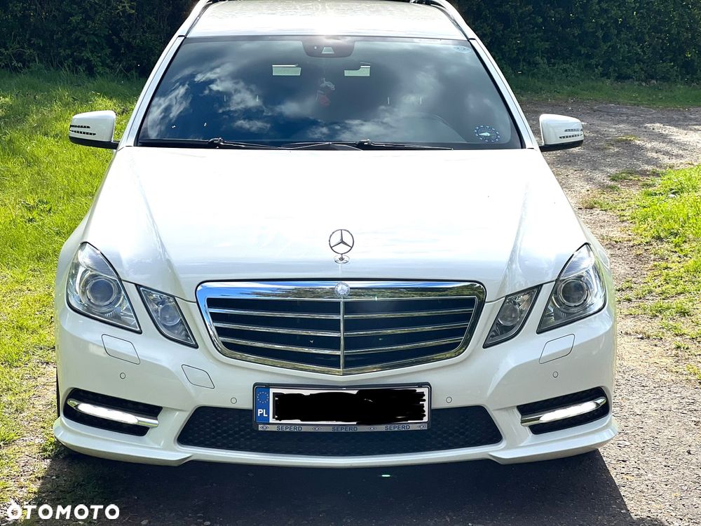Mercedes-Benz Klasa E 250 CDI DPF BlueEFFICIENCY Automatik Avantgarde - 3